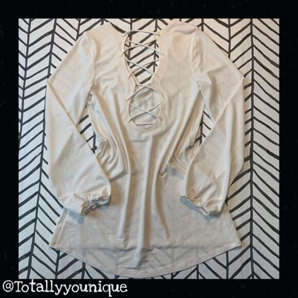 Express Blouse Criss-Cross Back Detail - Picture 1 of 7